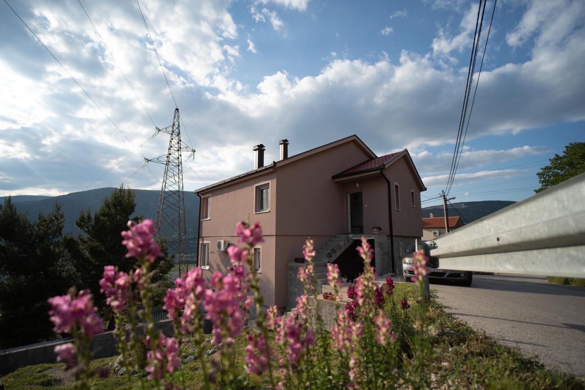 Skywalk House Villa Mostar Exteriör bild